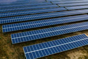 Tấm pin năng lượng mặt trời 390W có tốt không?